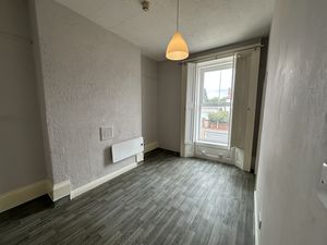 Studio Room- click for photo gallery